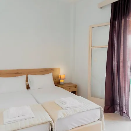 Secreta Vista Boutique * Kavos