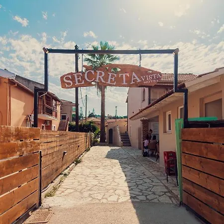 Secreta Vista Boutique